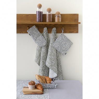 картинка Набор из двух муслиновых полотенец серого цвета с принтом Спелая Смородина из коллекции Scandinavian touch от магазина Tkano