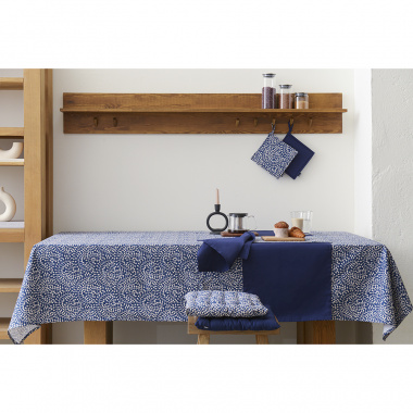 картинка Дорожка на стол из хлопка темно-синего цвета из коллекции Essential от магазина Tkano